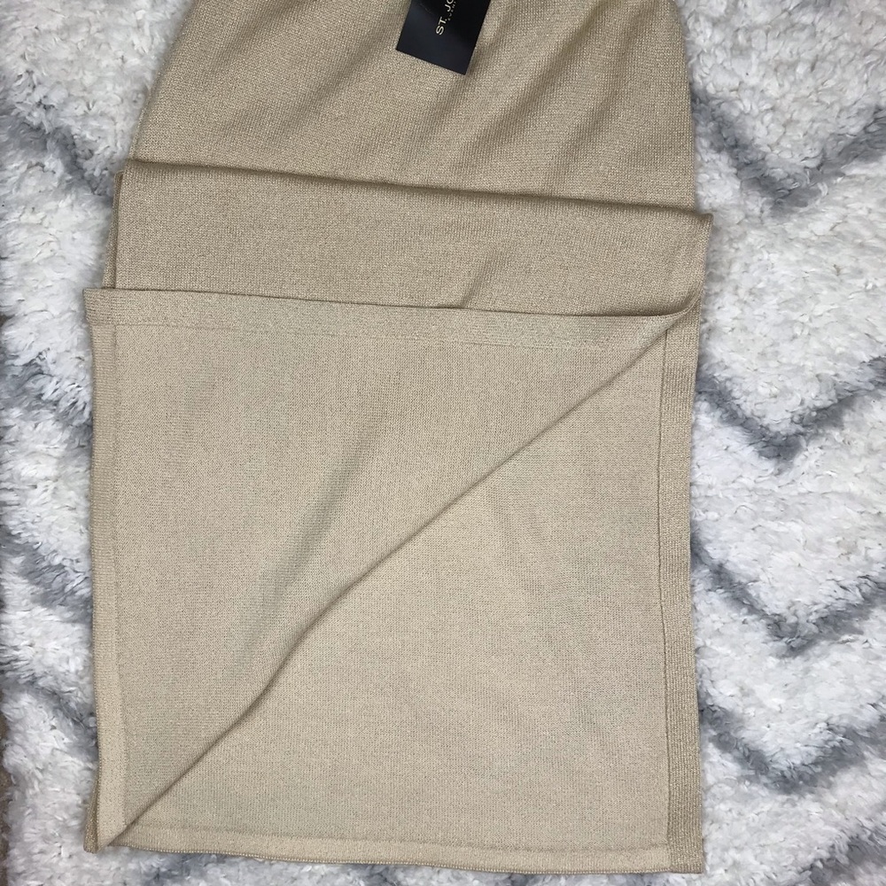 St. John Evening gold shimmer knit maxi skirt NWT - Picture 7 of 7